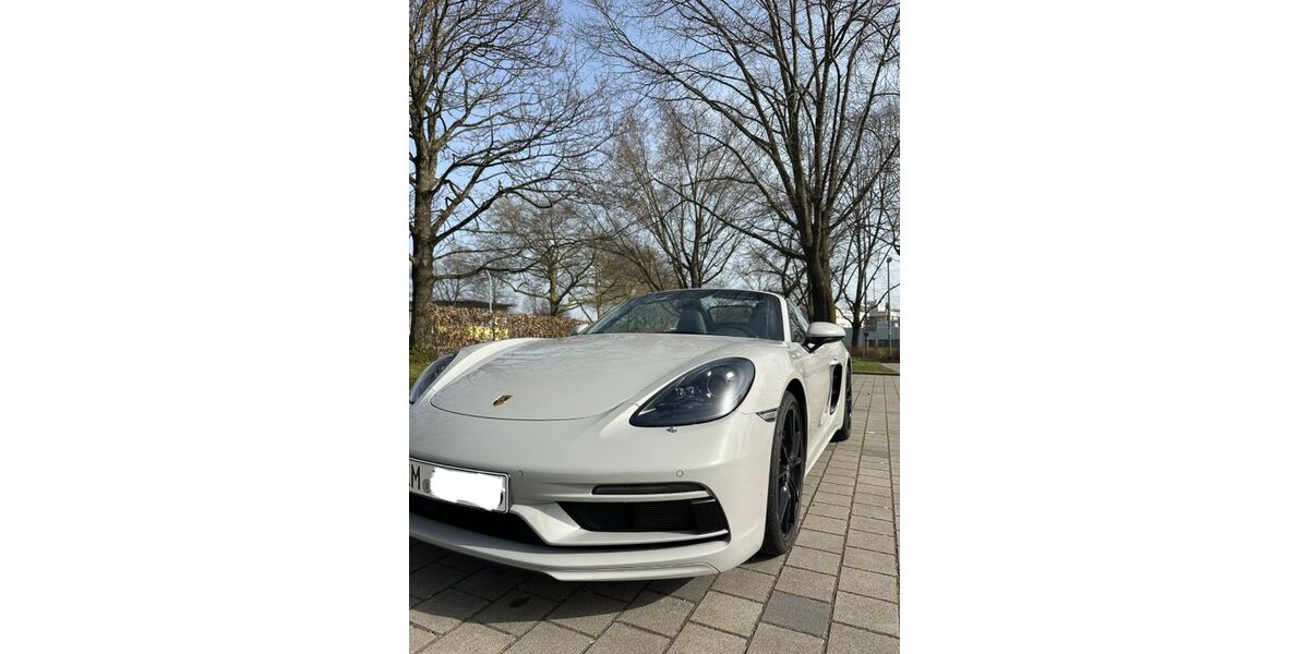 Porsche Boxster 13.200 km 64.300 &euro; Denzlingen 79211