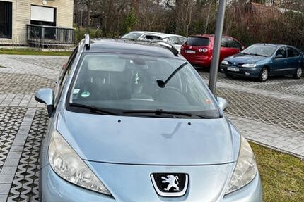 Peugeot 207 240.000 km 2.000 &euro; Freiburg 79117