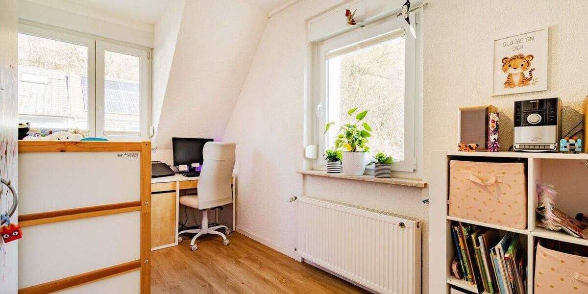 Mehrfamilienhaus, Wohnhaus Waldkirch - 7 Zimmer, 247 m&sup2;, 867.000&euro; | Angebot:25877351