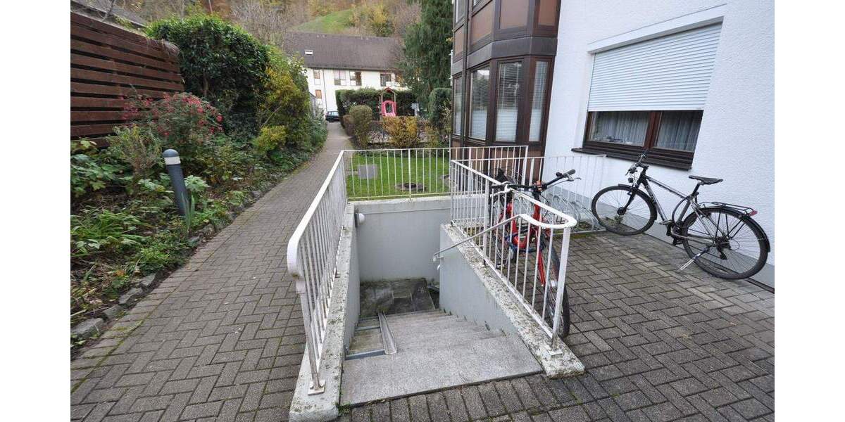 Etagenwohnung Freiburg Littenweiler - 2 Zimmer, 60 m&sup2;, 295.000&euro; | Angebot:25670752