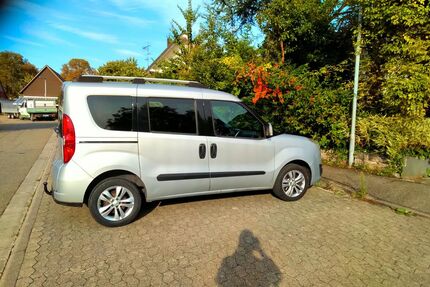 Opel Combo 162.000 km 6.250 € Breisach 79206