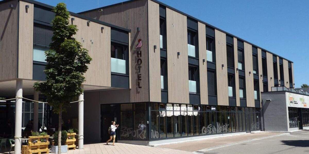 Gewerbeobjekt Titisee-Neustadt Titisee - 400&euro; | Angebot:25668267