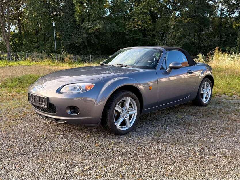 Mazda MX-5 73.000 km 13.000 € Gundelfingen 79194