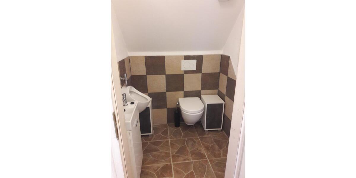 Etagenwohnung Breisach am Rhein - 3 Zimmer, 133 m&sup2;, 900&euro; | Angebot:25023281