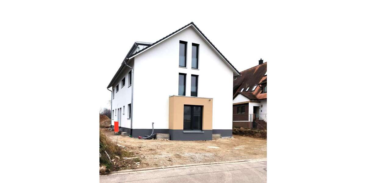 Einfamilienhaus Bad Krozingen / Oberkrozingen Oberkrozingen - 5 Zimmer, 134 m&sup2;, 2.150&euro; | Angebot:25163089