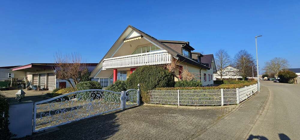 Haus zum Kaufen in Merdingen 1.200.000 € 411 m²