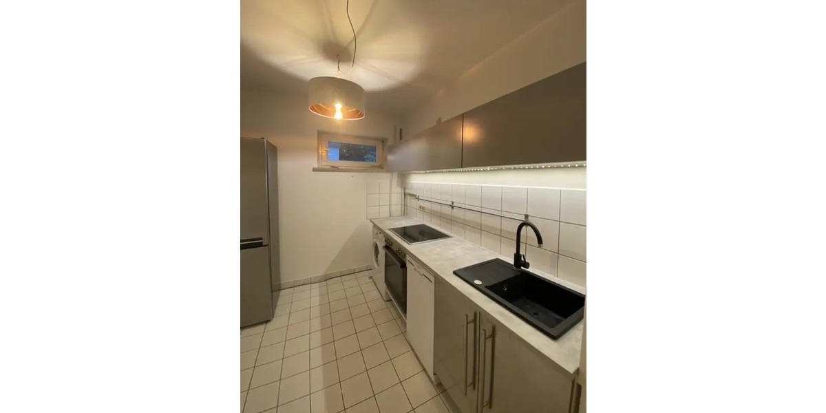 Erstbezug nach Renovierung: 2-Zimmer Wohnung mit Balkon - 2- Freiburg im Breisgau Zähringen | Angebot:26142681