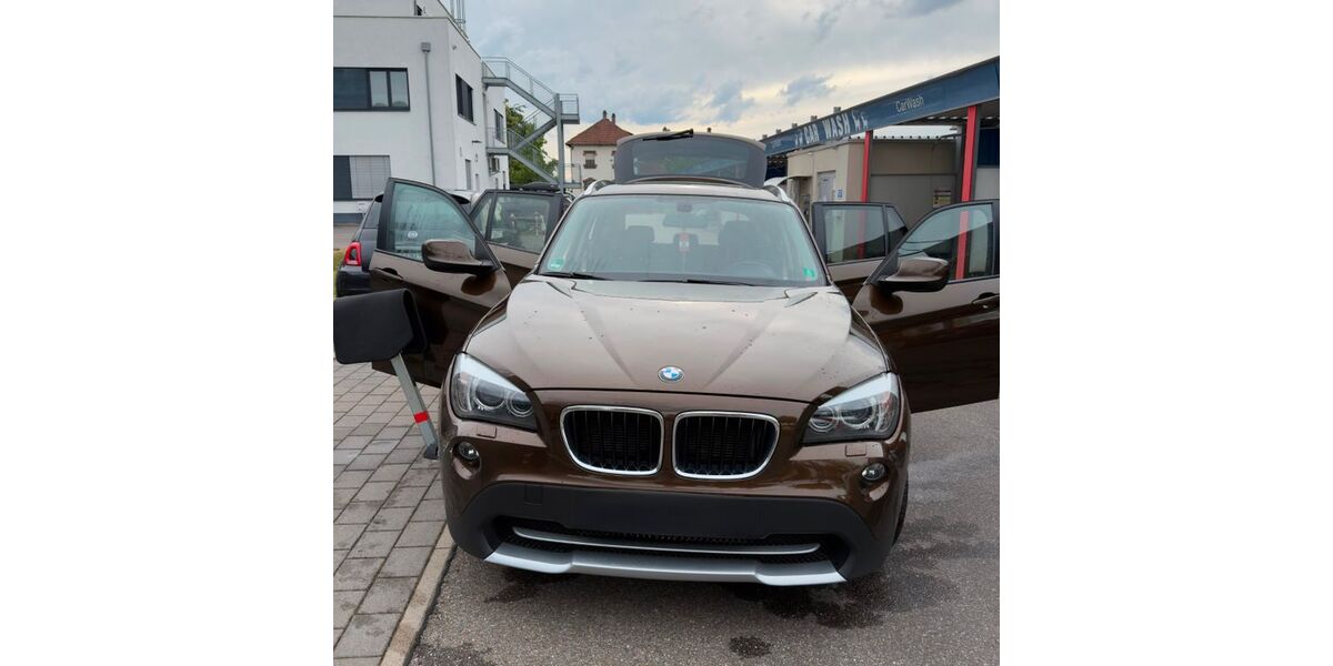 BMW X1 122.188 km 11.000 &euro; freiburg 79106