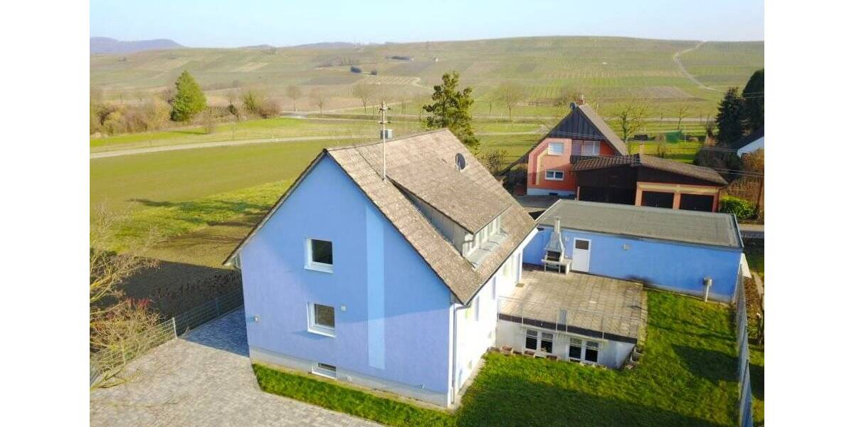 Mehrfamilienhaus, Wohnhaus Ehrenkirchen Scherzingen - 7 Zimmer, 153 m&sup2;, 940.000&euro; | Angebot:25738667