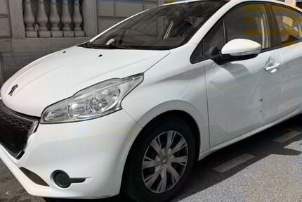 Peugeot 208 248.500 km 3.900 &euro; Neuenburg am rhein 79395