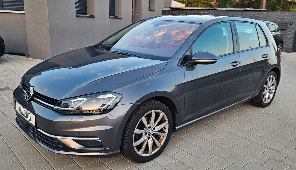 VW Golf 204.600 km 11.990 &euro; Freiburg 79108