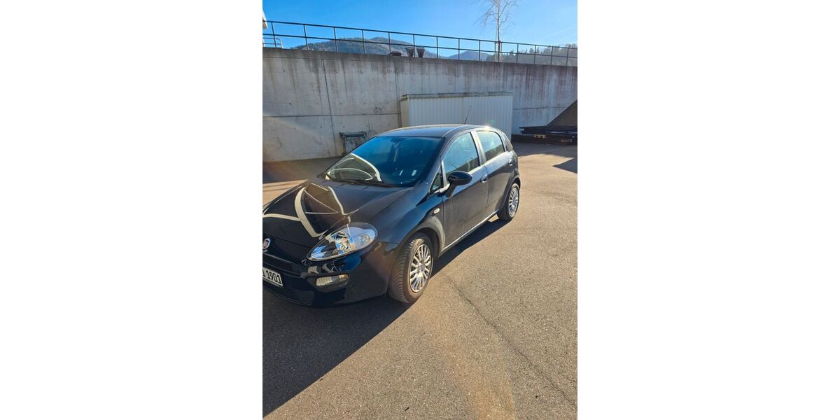 Fiat Grande Punto 122.000 km 3.900 &euro; Waldkirch 79183