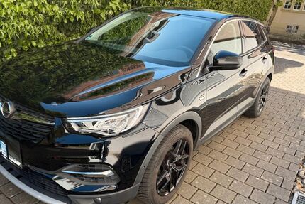 Opel Grandland (X) 37.000 km 15.200 &euro; Herbolzheim 79336