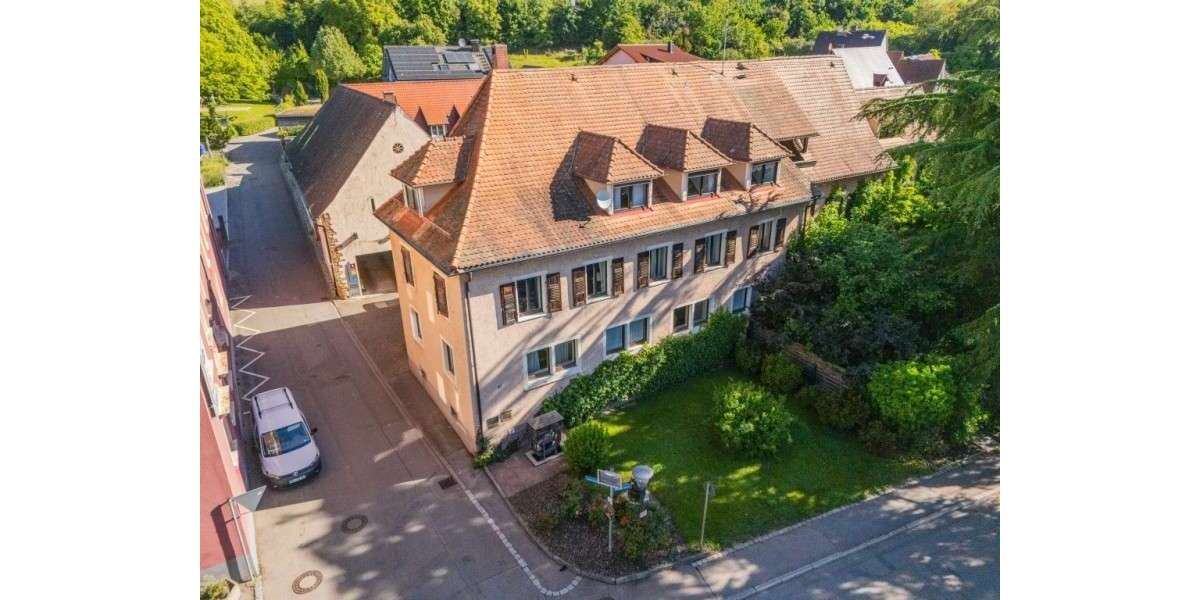 Einfamilienhaus Müllheim - 16 Zimmer, 444 m&sup2;, 1.050.000&euro; | Angebot:27043611