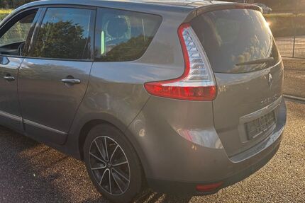 Renault Scenic 123.891 km 2.490 &euro; Breisach am Rhein 79206