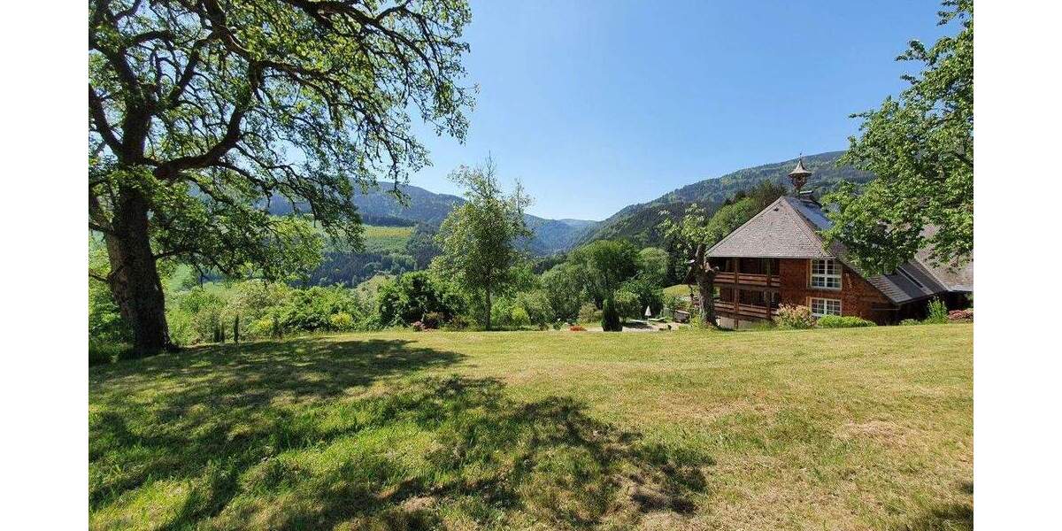 Einfamilienhaus Freiburg im Breisgau Herdern - 7 Zimmer, 380 m&sup2;, 4.000.000&euro; | Angebot:23213316