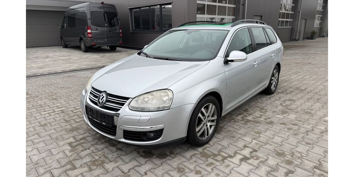 VW Golf 196.672 km 1.350 &euro; Riegel 79359