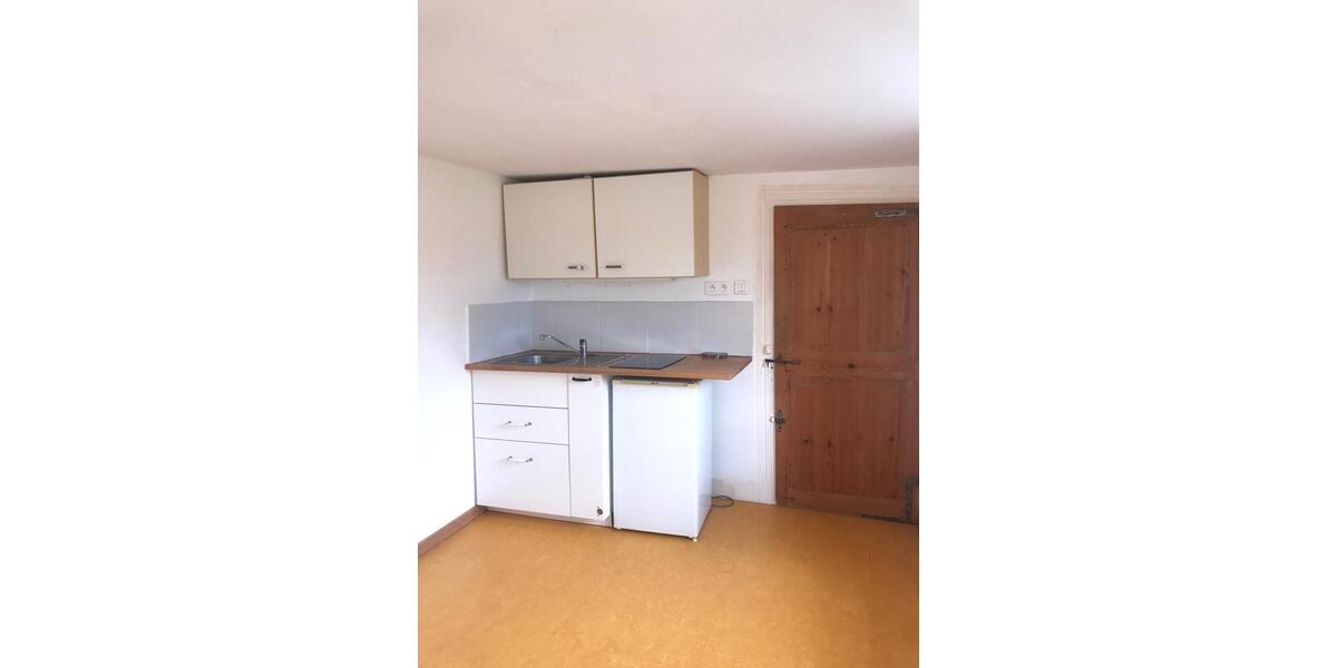 Etagenwohnung Breisach am Rhein - 4 Zimmer, 40 m&sup2;, 450&euro; | Angebot:25713653