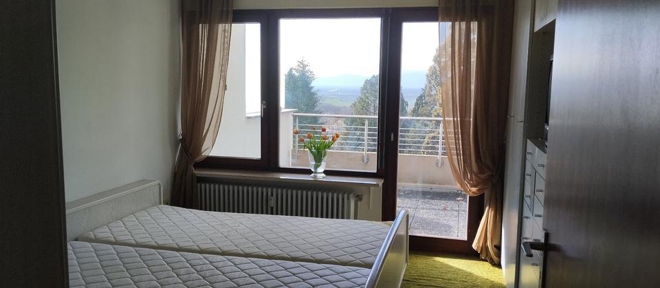 Etagenwohnung Badenweiler - 2 Zimmer, 64 m&sup2;, 265.000&euro; | Angebot:23877337