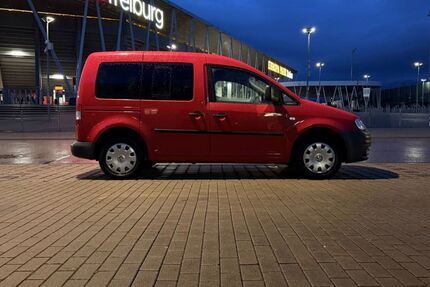 VW Caddy 167.000 km 6.600 &euro; Freiburg 79117