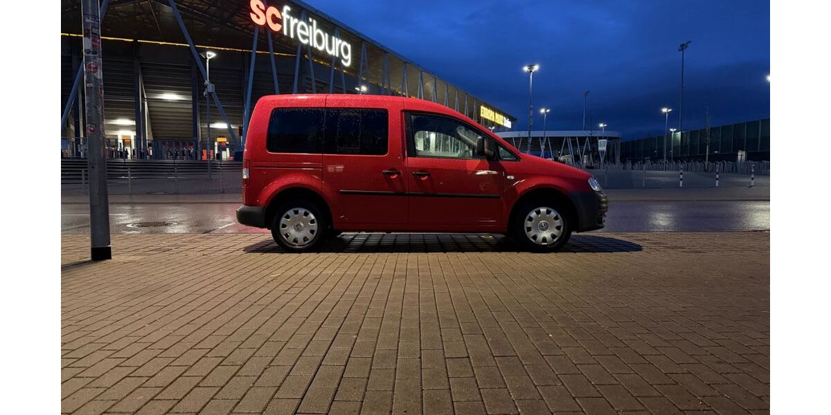 VW Caddy 167.000 km 6.600 &euro; Freiburg 79117