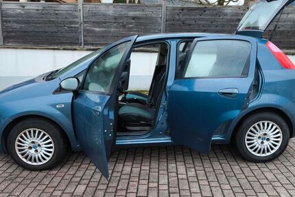 Fiat Punto 160.284 km 1.999 &euro; Ebringen 79285