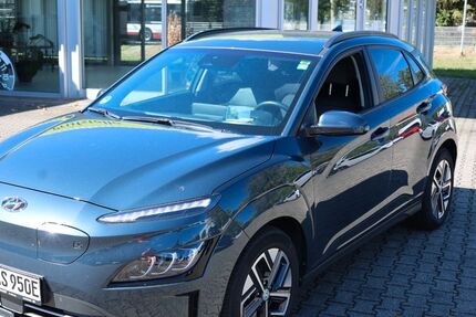 Hyundai KONA 25.000 km 25.109 &euro; Freiburg 79106