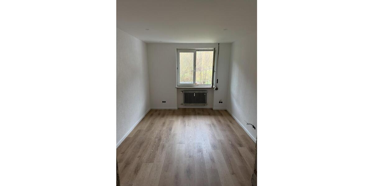 Etagenwohnung March - 3 Zimmer, 77 m&sup2;, 1.400&euro; | Angebot:24531236