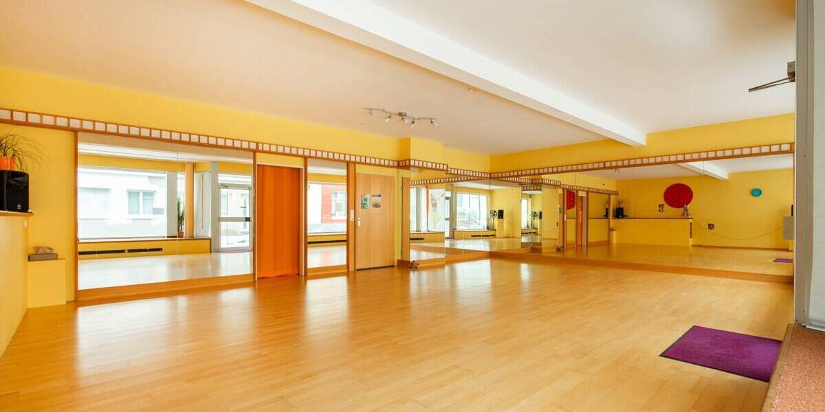 Mehrfamilienhaus, Wohnhaus Titisee-Neustadt Neustadt - 8 Zimmer, 238 m&sup2;, 399.000&euro; | Angebot:26555090