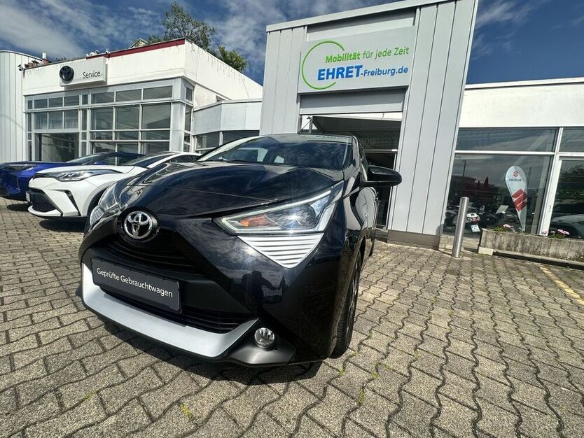 Aygo (X)