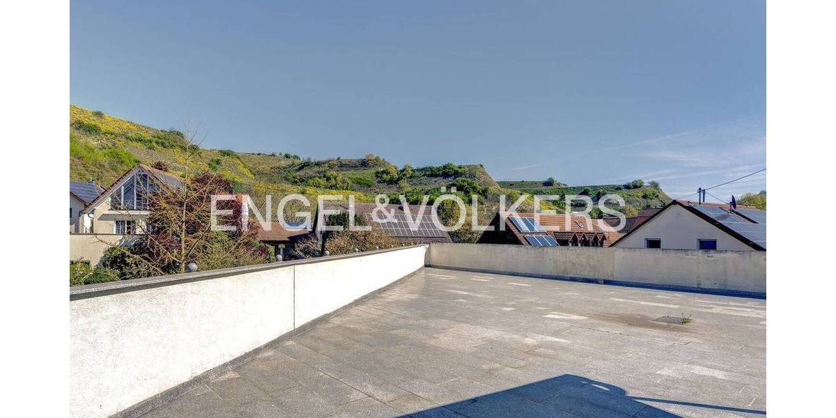 Mehrfamilienhaus, Wohnhaus Vogtsburg im Kaiserstuhl Oberrotweil - 1 Zimmer, 251 m&sup2;, 1.280.000&euro; | Angebot:26853359