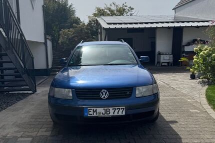 VW Passat 319.500 km 800 &euro; Teningen 79331