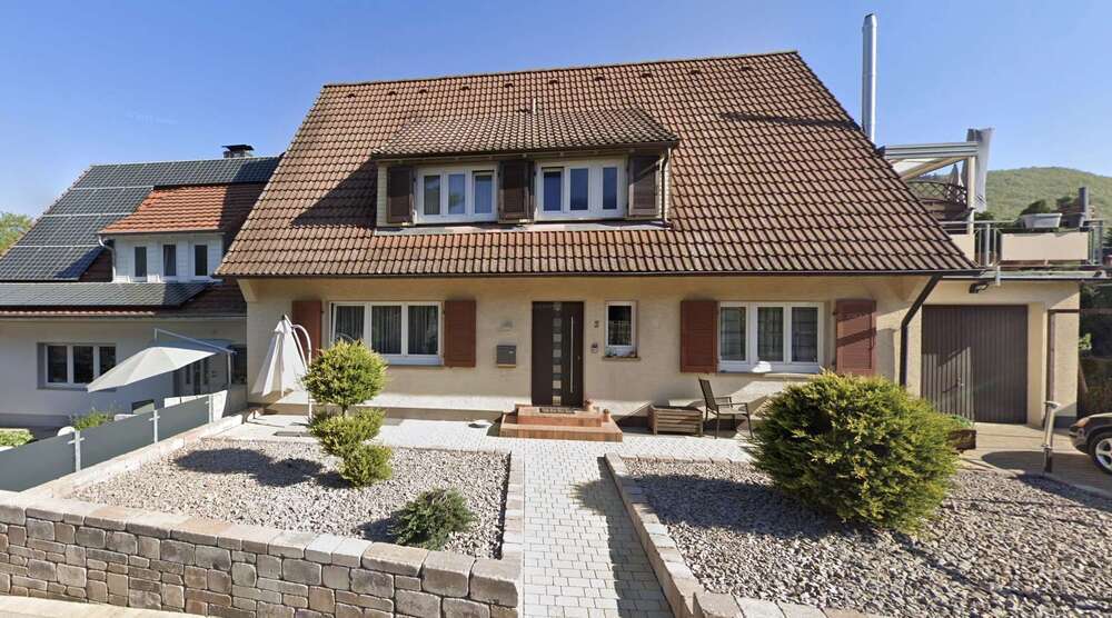 Haus zum Kaufen in Müllheim im Markgräflerland 620.000 € 176 m²