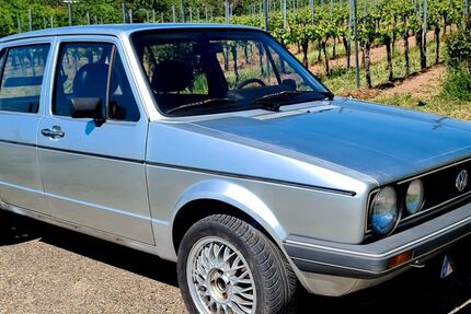 VW Golf 137.120 km 3.499 € endingen 79346