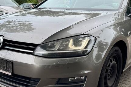 VW Golf 390.000 km 5.900 € FREIBURG IM BREISGAU 79111