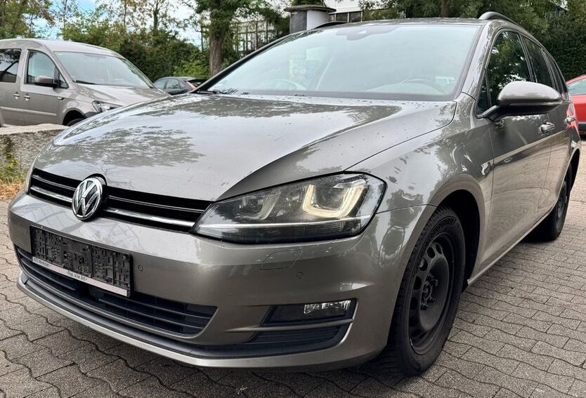 VW Golf 390.000 km 5.900 € FREIBURG IM BREISGAU 79111