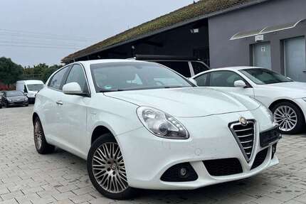 Alfa Romeo Giulietta 193.000 km 5.490 € Freiburg im Breisgau 79111
