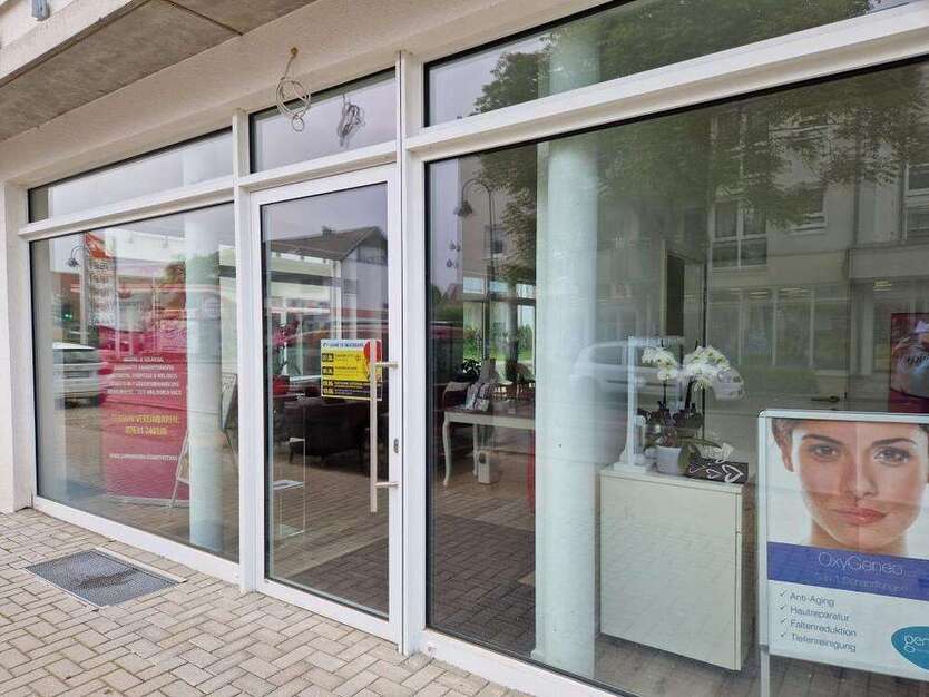 Einzelhandel in Neuenburg 495.000 € 151.62 m²