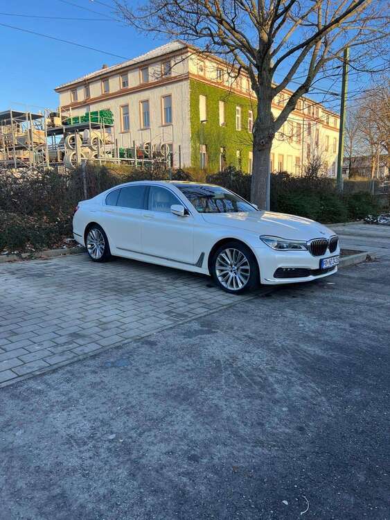 BMW 750 191.000 km 34.000 € schallstadt 79227