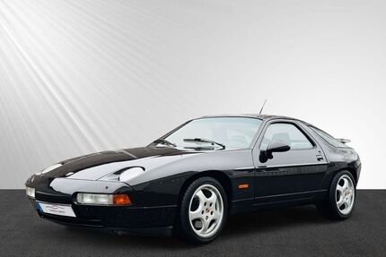 Porsche 928