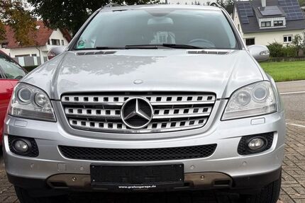 Mercedes-Benz ML 280 200.000 km 10.700 € Ringsheim 77975
