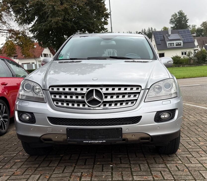 Mercedes-Benz ML 280 200.000 km 10.700 € Ringsheim 77975
