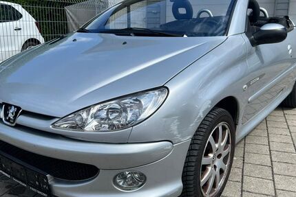 Peugeot 206 112.000 km 650 &euro; Staufen Im Breisgau 79219