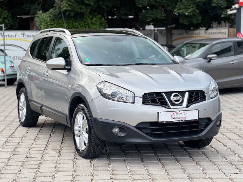Nissan Qashqai 84.400 km 9.990 € Staufen 79219