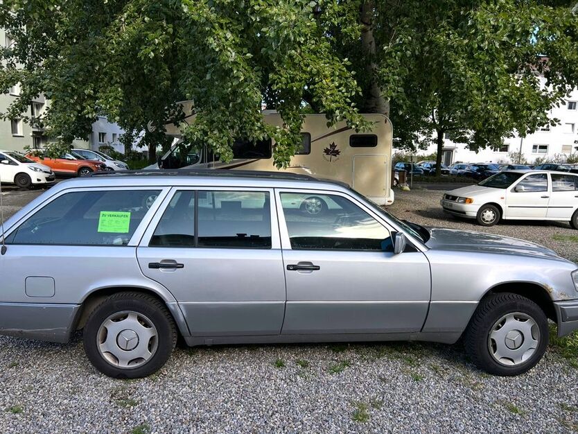 Mercedes-Benz T-Klasse 368.000 km 2.200 € Freiburg 79115
