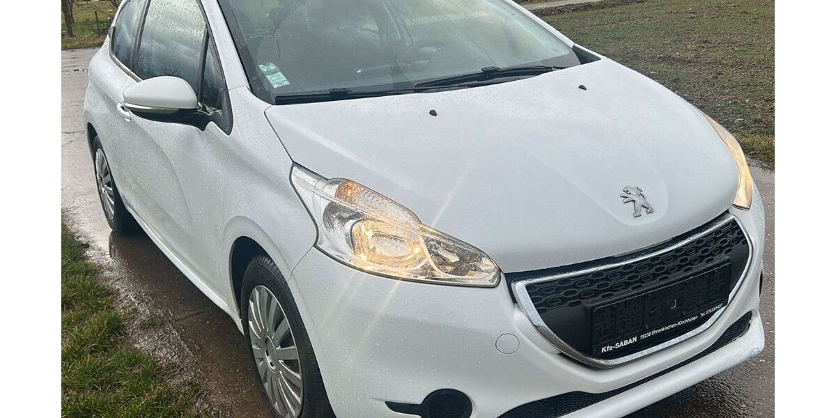 Peugeot 208 99.500 km 3.700 &euro; Ehrenkirchen-Kirchhofen 79238