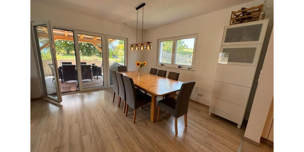 Einfamilienhaus Müllheim - 7 Zimmer, 155 m&sup2;, 690.000&euro; | Angebot:27266028