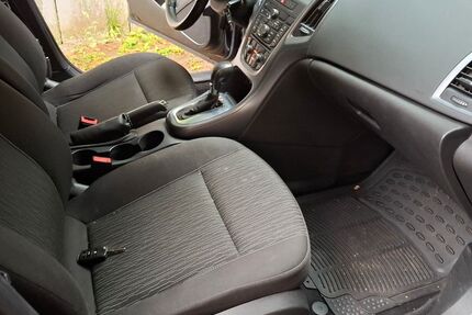 Opel Astra 122.500 km 7.400 € Freiburg 79104