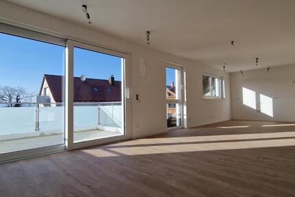 Wohnung Ehrenkirchen - 3 Zimmer, 120 m&sup2;, 1.950&euro; | Angebot:25272126