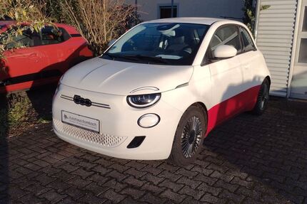 Fiat 500e 23.390 km 18.990 € Stegen 79252